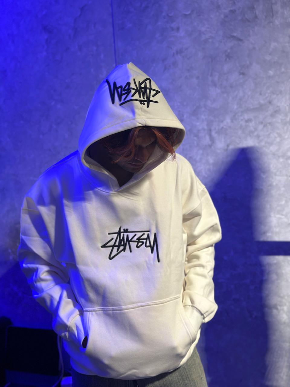 EMBROIDERY HOODIE✨